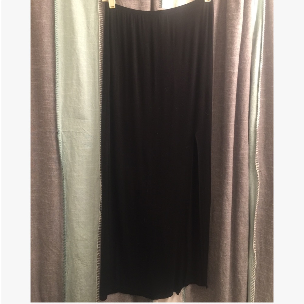 Black maxi skirt with slit.